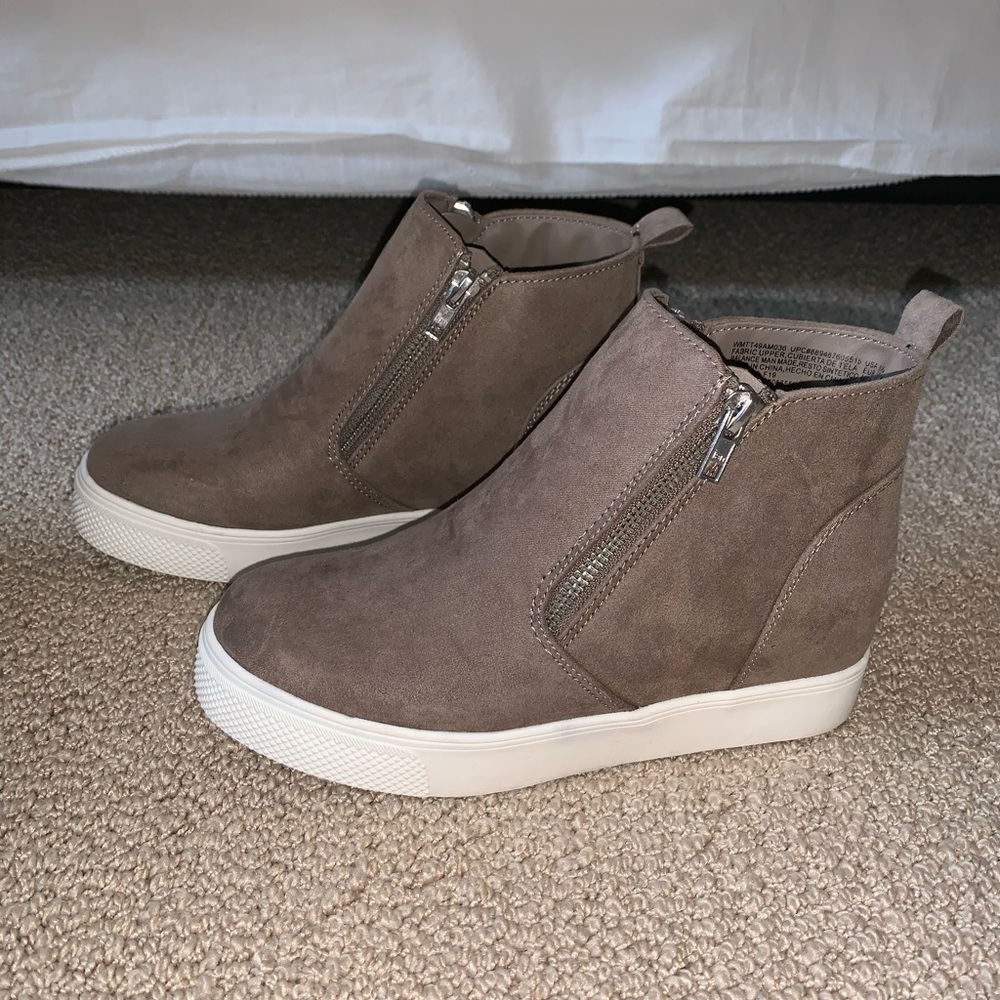 Sneaker Booties!